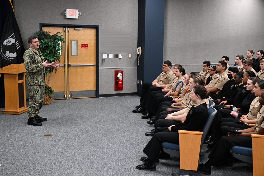 Dahlgren Training Commands Host Local Navy Junior ROTC Students