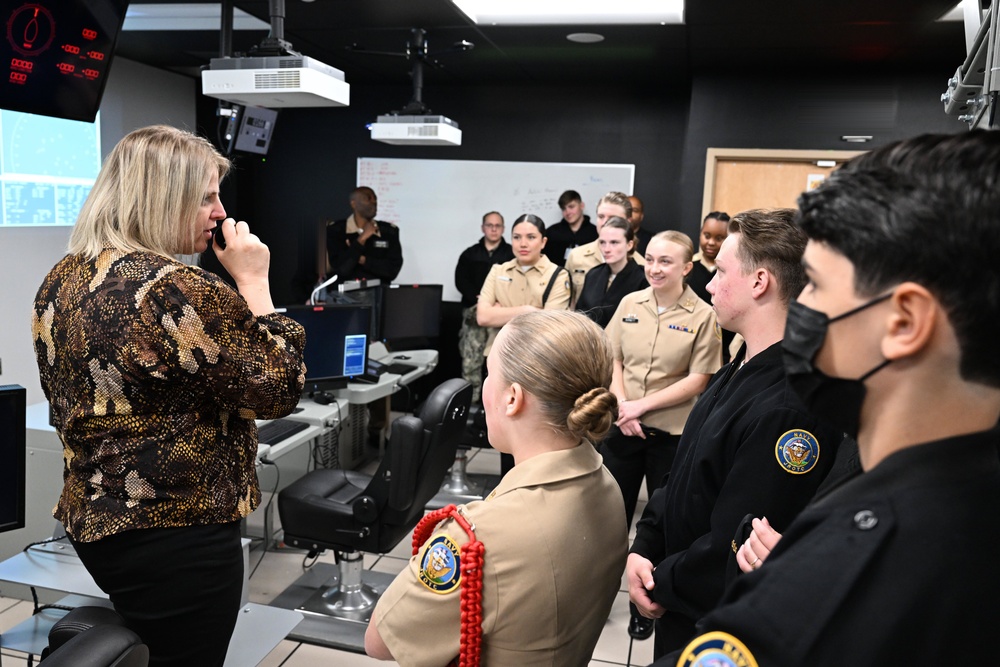 Dahlgren Training Commands Host Local Navy Junior ROTC Students