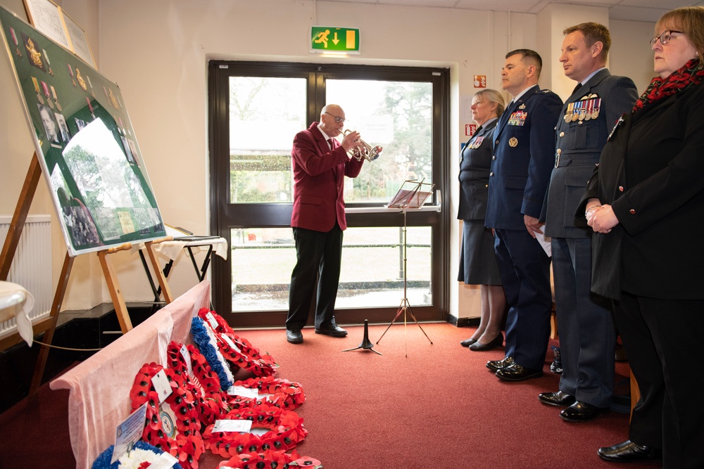 Welford Community remembers WWII 101 Squadron bomber crash