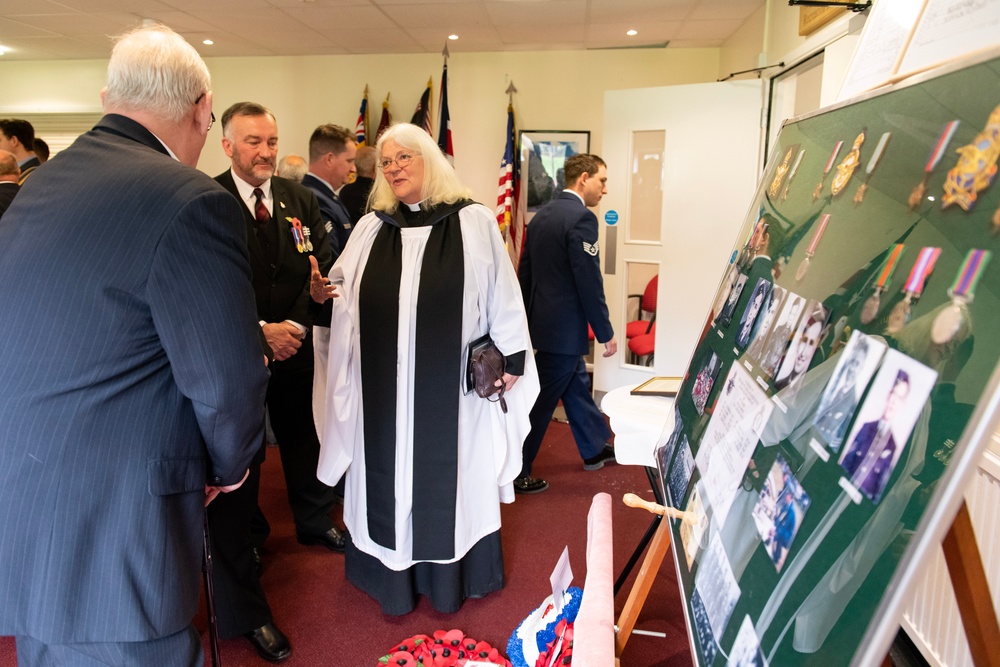 Welford Community remembers WWII 101 Squadron bomber crash