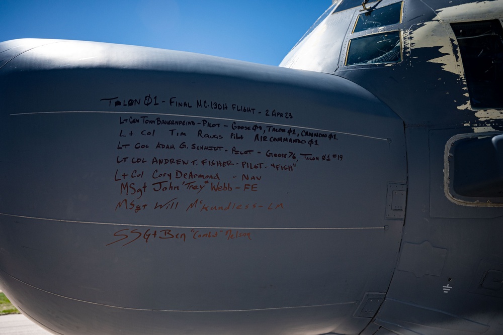 A ‘Talon Standard’ sendoff: 15th SOS crews deliver final MC-130H to boneyard
