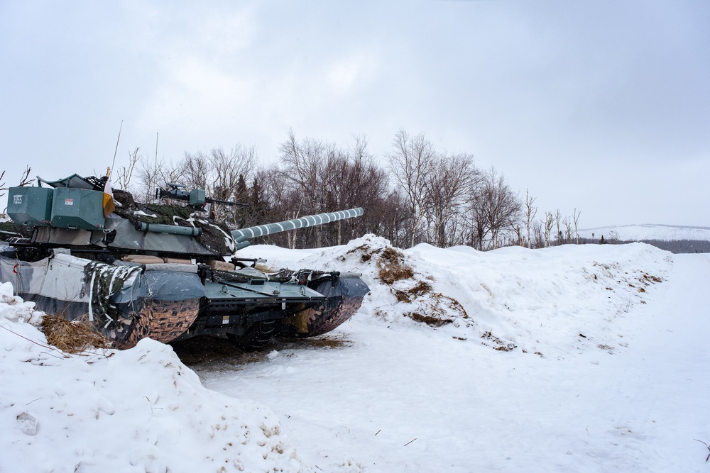 Tanks and Snow during JPMRC-AK 23-02