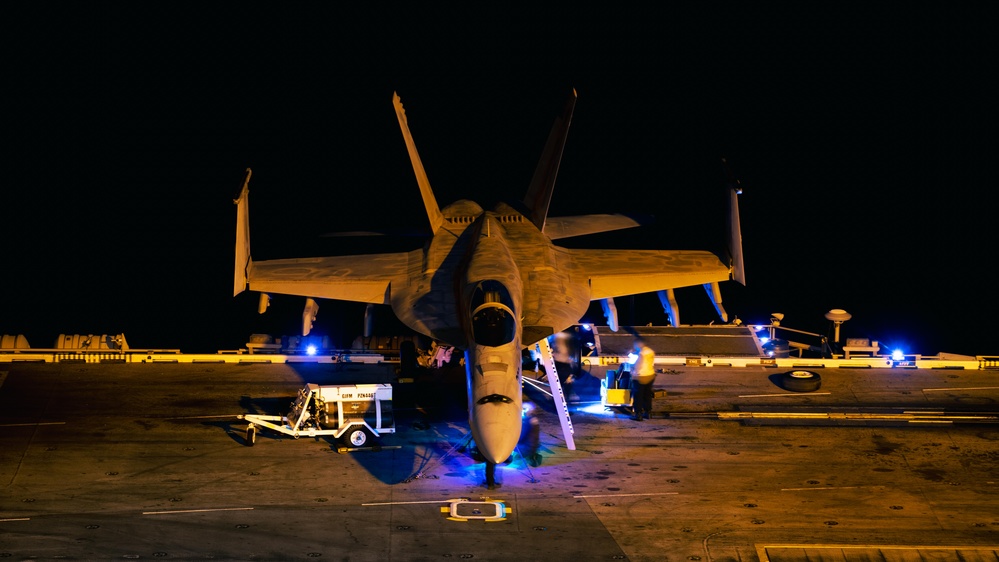 USS Carl Vinson (CVN 70) Sailors Conduct Maintenance on an F/A-18F Super Hornet