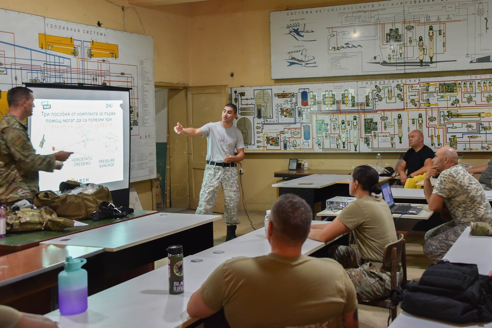 Tennessee Airmen complete tactical care training with Bulgarian Air Force