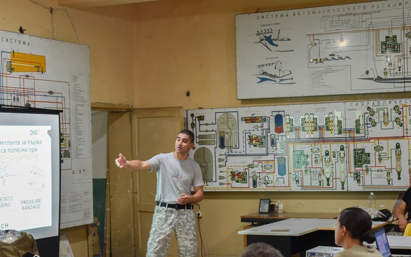 Tennessee Airmen complete tactical care training with Bulgarian Air Force