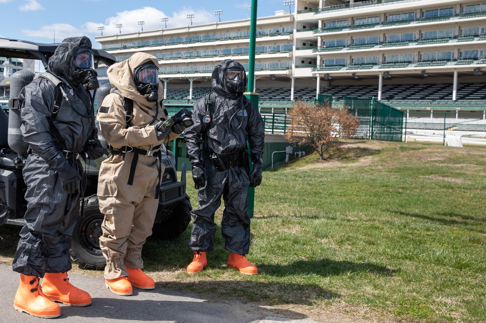 Civil Support Teams Conduct Field Training Exercise For the Kentucky Derby
