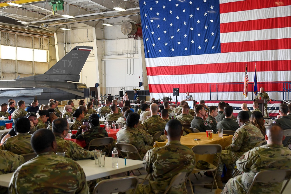 301 MXG Welcomes 20th CSAF at MOPY Ceremony