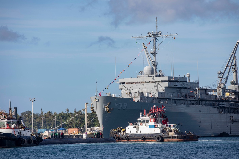 USS Colombia Moors Alongside USS Emory S Land