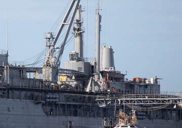 USS Colombia Moors Alongside USS Emory S Land