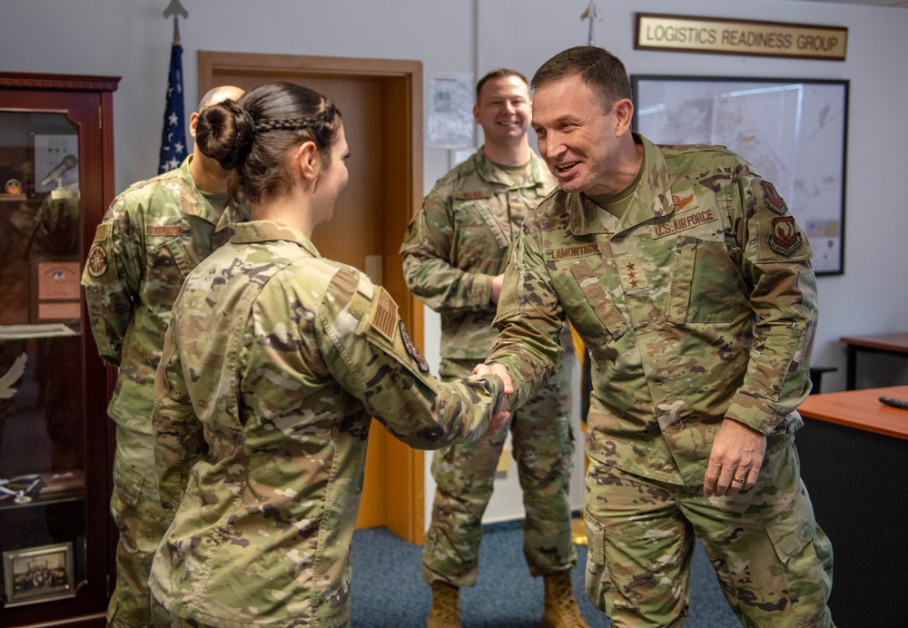 DCOM visits Airmen of the 86th AW