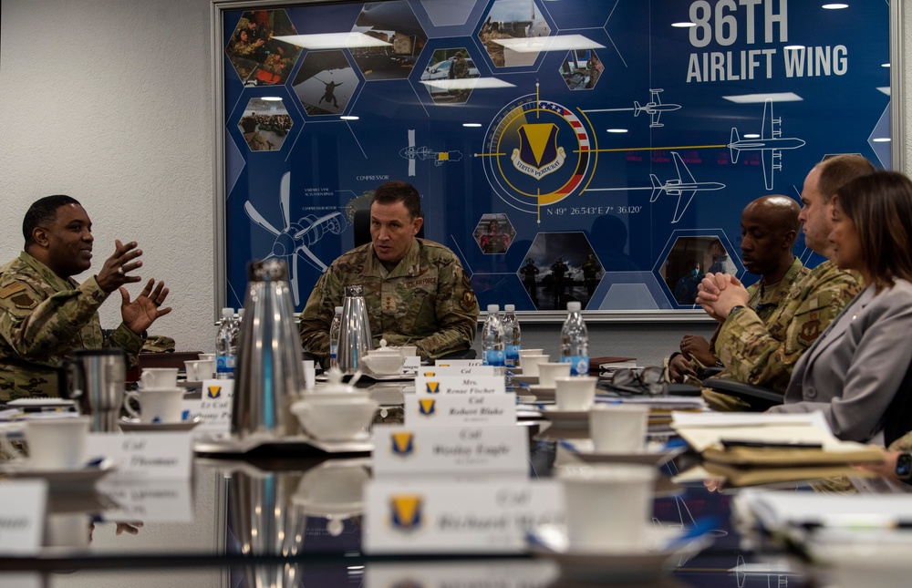 DCOM visits Airmen of the 86th AW