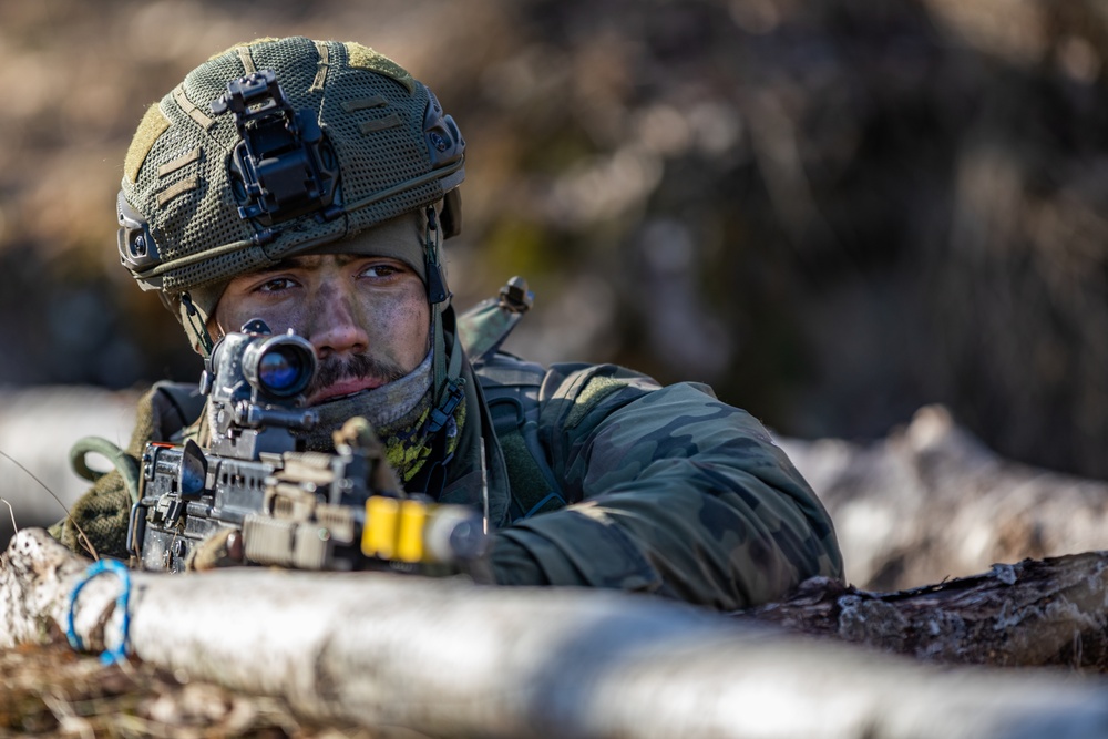 U.K. Royal Lancers Troopers Earn Their Stripes