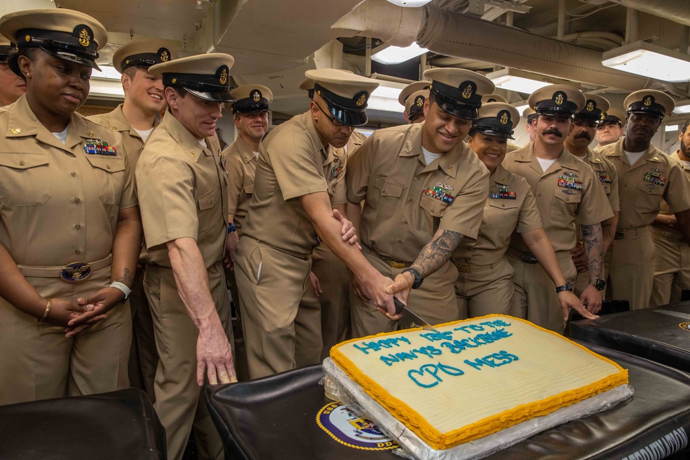 USS Nitze (DDG 94) Daily Operations