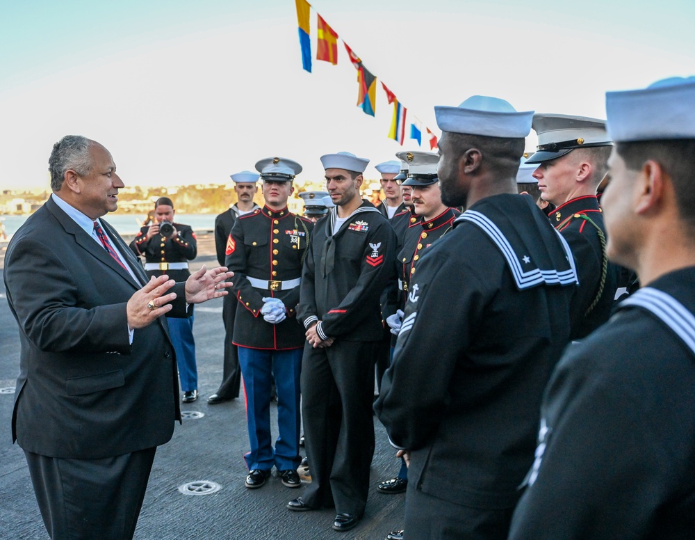 Secretary of the Navy Carlos Del Toro Visits New York during Veterans Day.