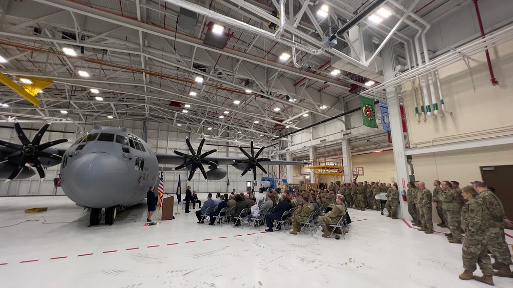 Colonel Joshua Cinq-Mars assumes command of the 120th Maintenance Group, Montana Air National Guard, USAF