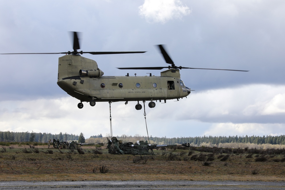 2-146th Field Artillery Regiment conducts M777 sling load