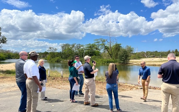 Members of the Puerto Rico Integrated Projects Office (PR-IPO) of the US Army Corps of Engineers Jacksonville District (USACE), received Dr. David W. Pittman, Director of the US Army Research and Development Center (ERDC)