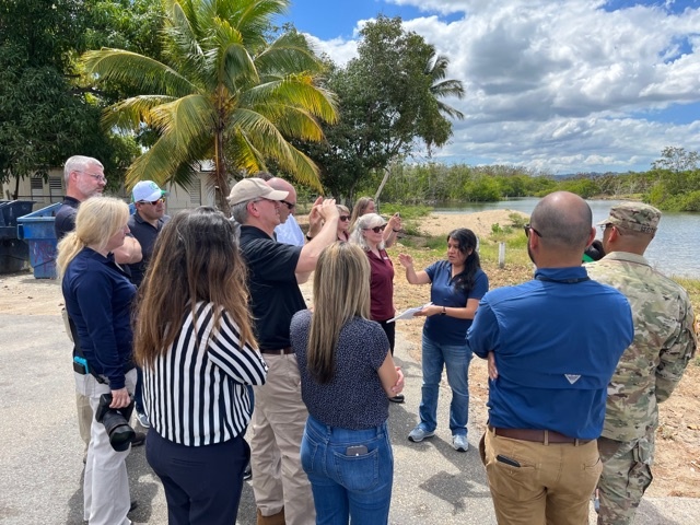 Members of the Puerto Rico Integrated Projects Office (PR-IPO) of the US Army Corps of Engineers Jacksonville District (USACE), received Dr. David W. Pittman, Director of the US Army Research and Development Center (ERDC)