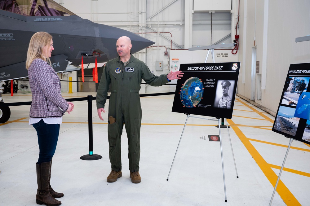 Lauren Barrett Knausenberger, Chief Information Officer for the Department of the Air Force visits the 354th Fighter Wing