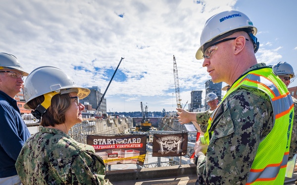 Undersecretary of the Navy, Vice Chief of Naval Operations visit PSNS &amp; IMF