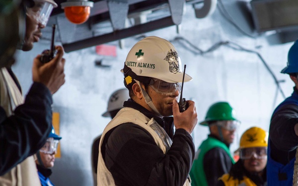 USS Carl Vinson (CVN 70) Conducts a Replenishment at Sea with USNS Pecos (T-AO-197)