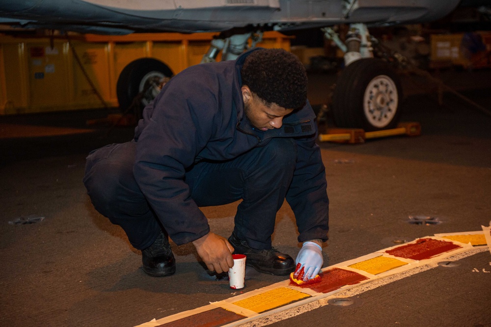 IKE Conducts Operations In The Atlantic Ocean