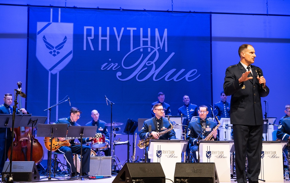 Jazz it up: USAF Heritage of America Band performs at DSU