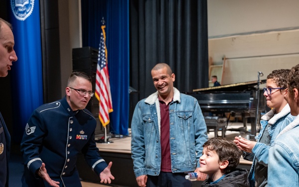 Jazz it up: USAF Heritage of America Band performs at DSU