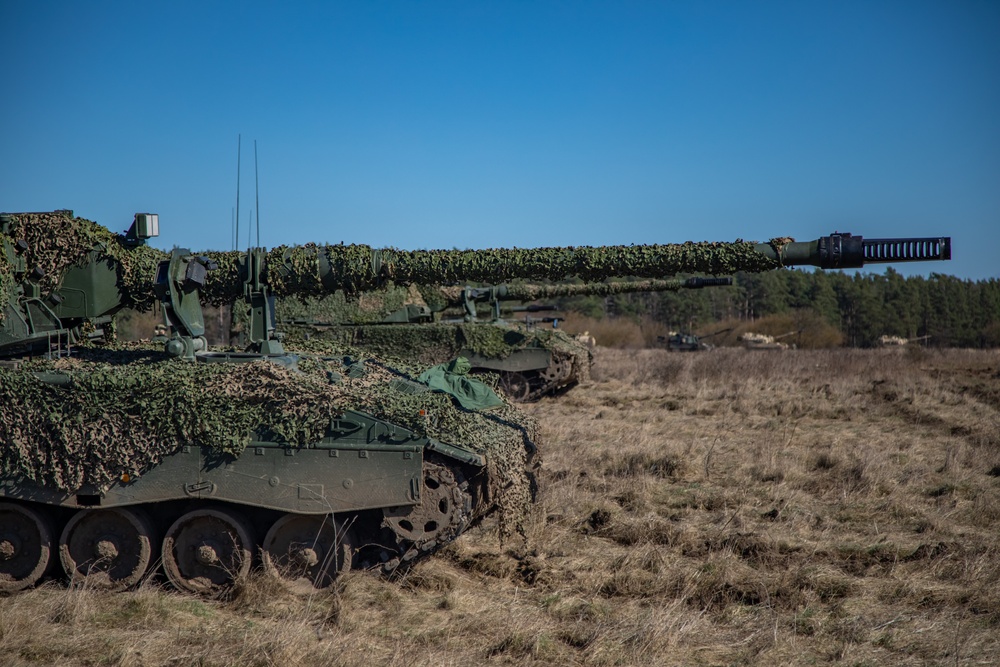 eFP Battle Group Poland’s Kings of Battle Rain Down Combined Firepower