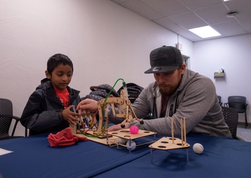 Naval Undersea Museum Hosts 25th Annual Discover “E” Day