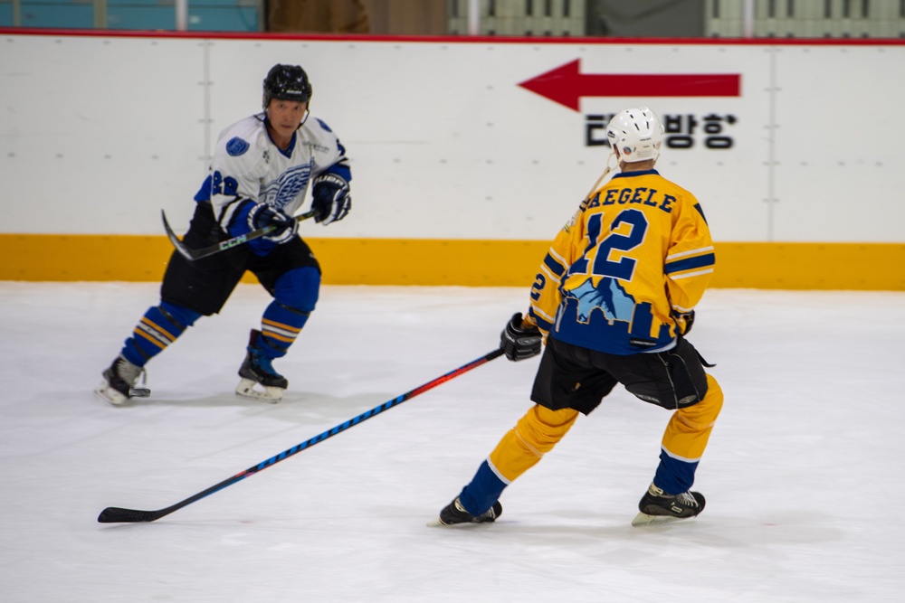 Nimitz Sailors Play Hockey