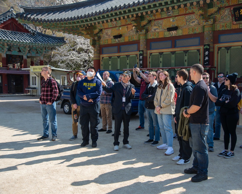 Sailors Participate In Guided Tour