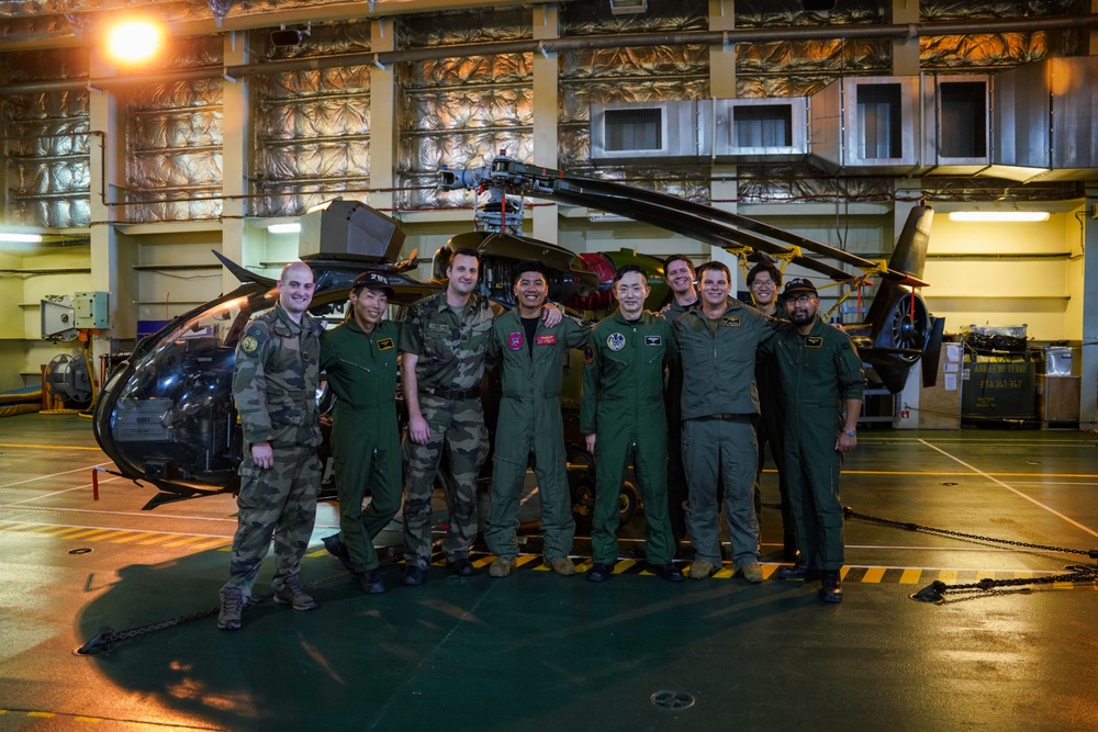 USS OAKLAND SAILORS TOUR THE PHA DIXMUDE