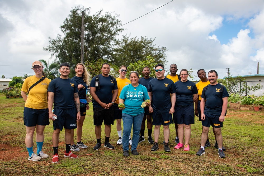 USS Ralph Johnson Volunteers in Guam