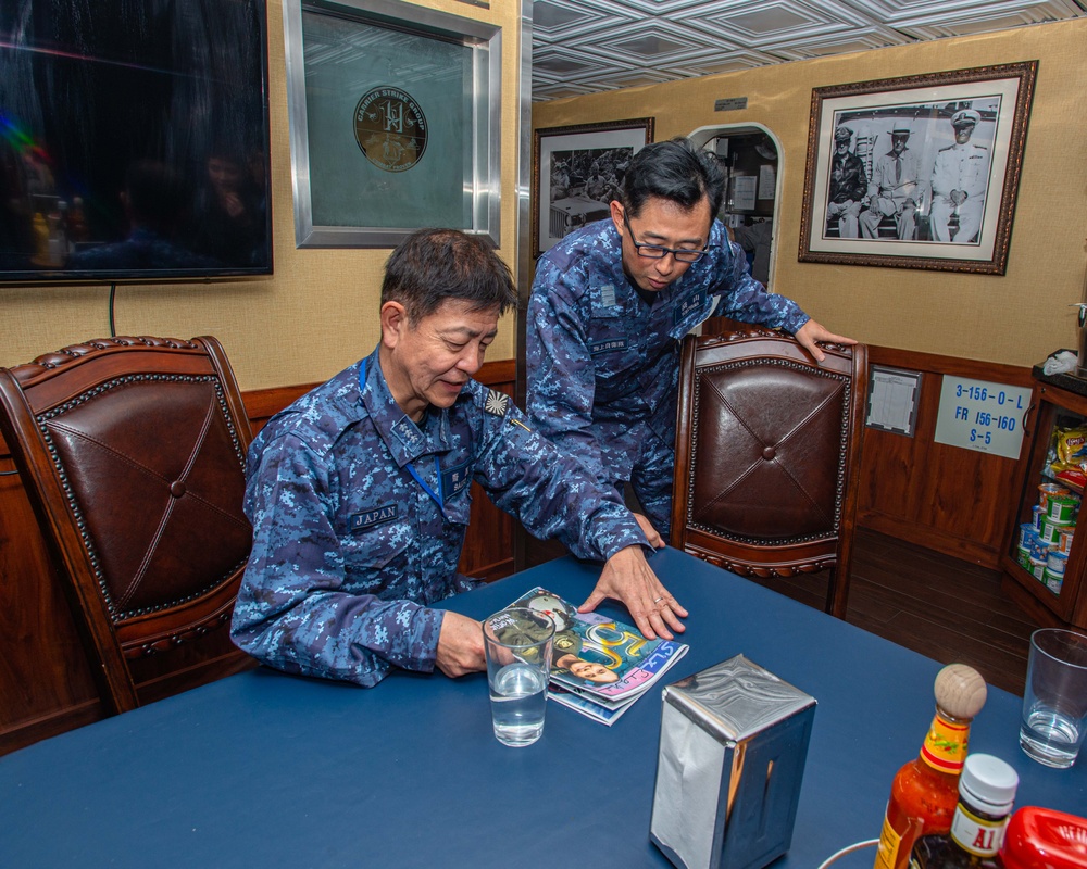 JMSDF Reads Magazine