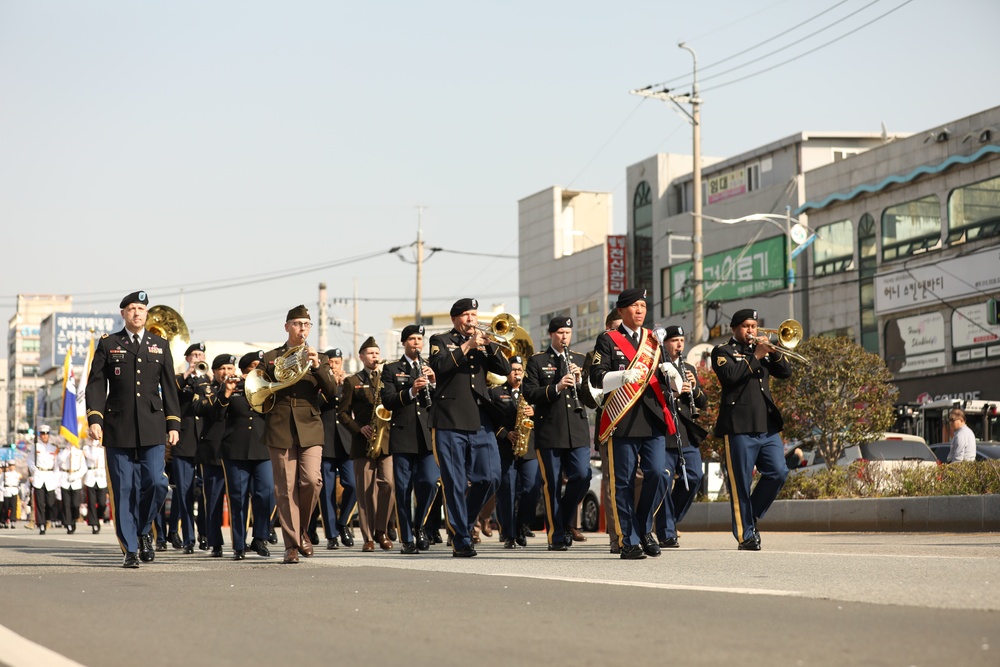 Jinhae Gunhangje Festival