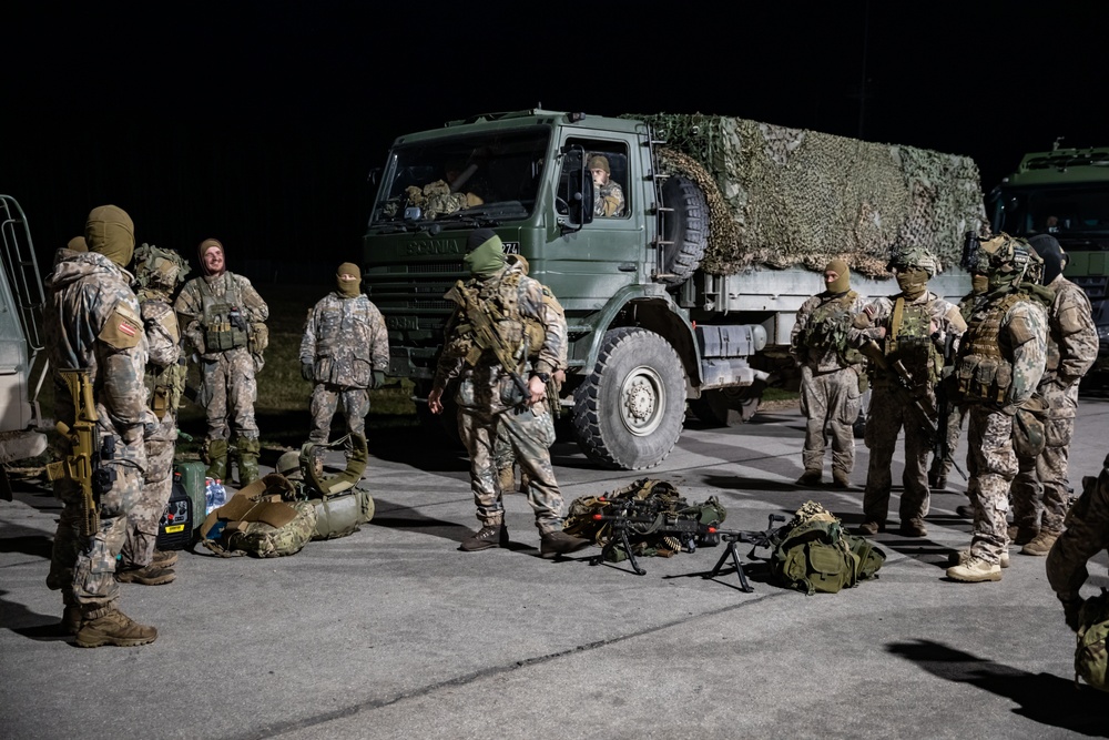 Task Force Desert Knights Provide a Lift for Latvia National Guard During Crystal Arrow 2023