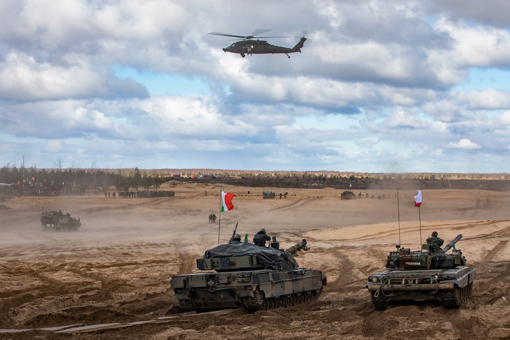 Crystal Arrow 2023 Distinguished Visitors Display Demonstration to Commemorate Nations Joining NATO