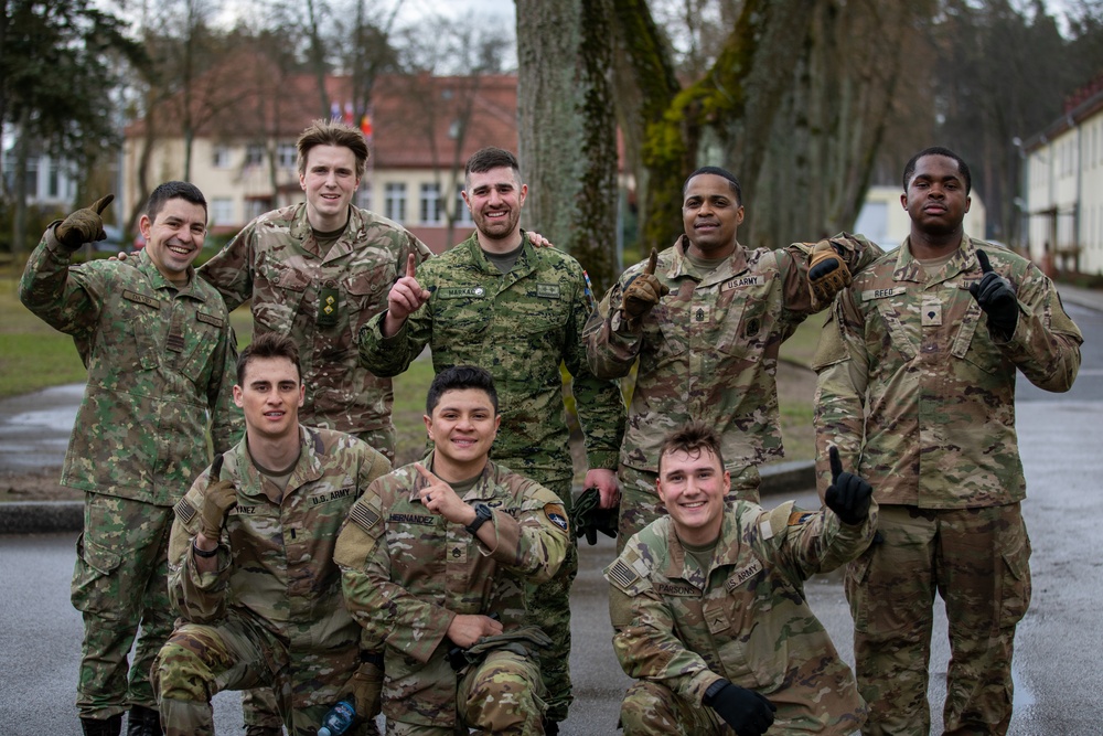 eFP Battle Group Poland Joins Forces in Multinational Fitness Competition