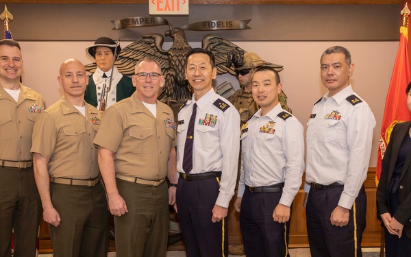 Japanese Self-Defense Force Officers visit HQMC