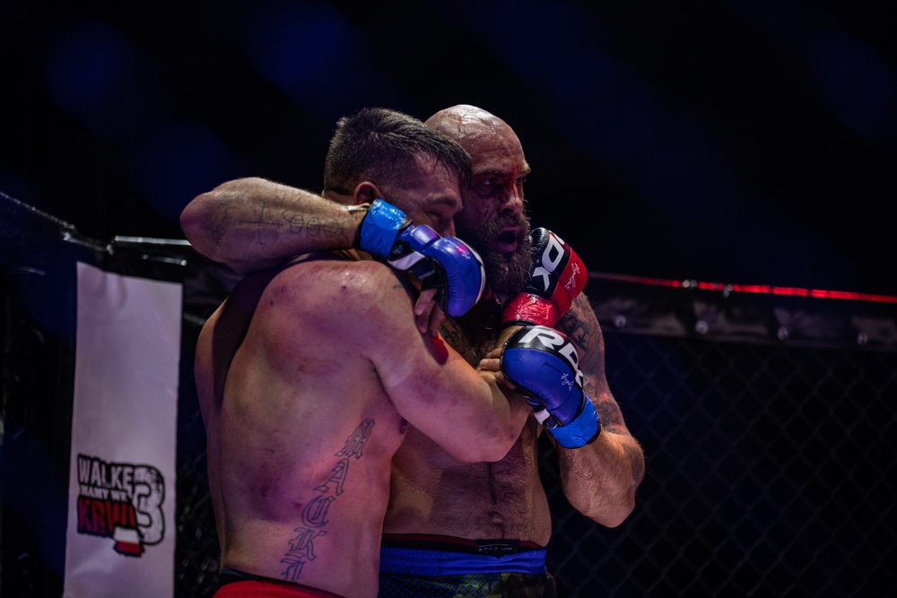 Polish Military hosts American Soldier as First Foreign Fighter in MMA Event