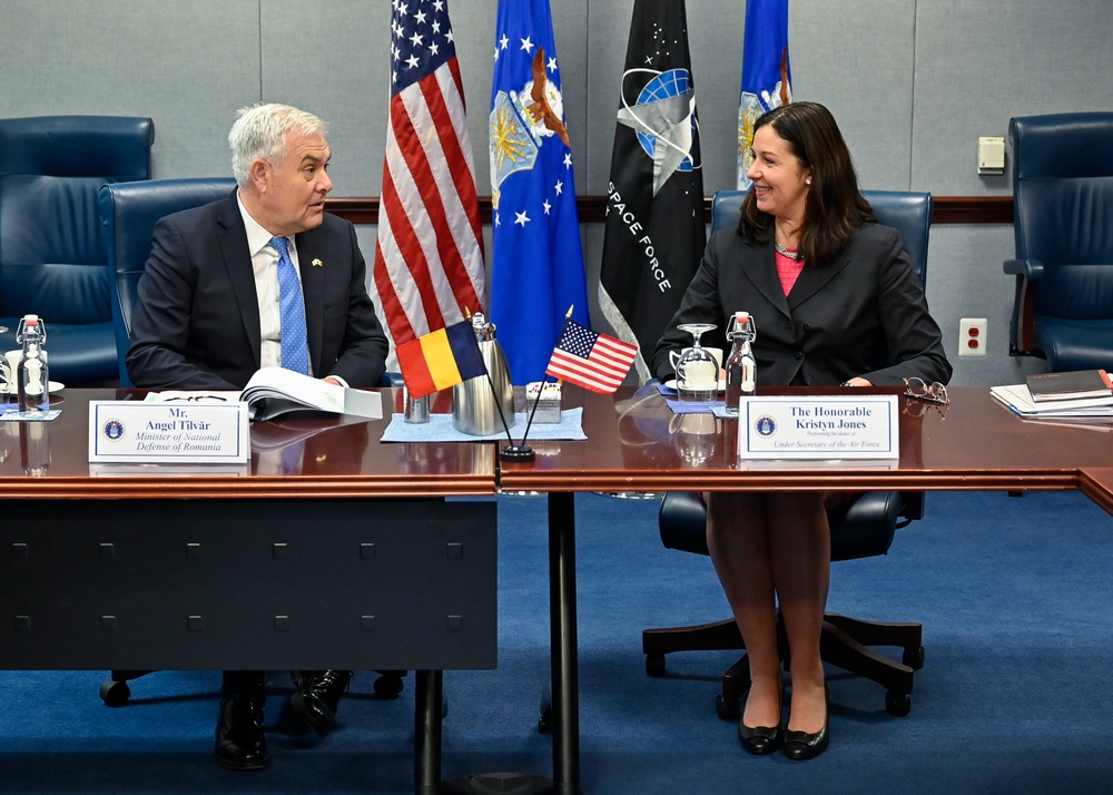 Assist. Sec. Jones meeting with Romanian Defense Min. Tîlvăr