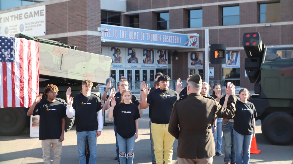 Fort Sill Soldiers and Army Recruiting Battalion partner with NBA Thunder for Military Appreciation Game