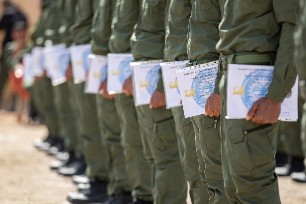 Asayish, Coalition graduate 150 law enforcement guards