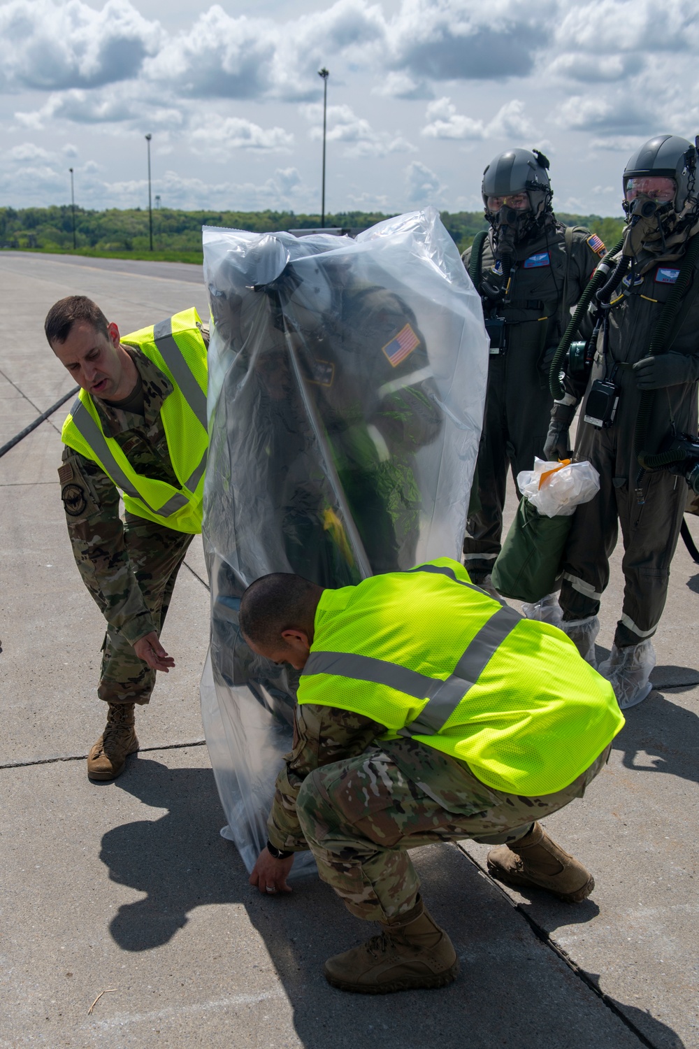 109th AFE practice utilizing chemical warfare equipment