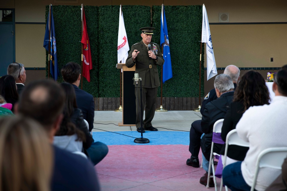 I MEF commanding general recognizes Bonsall Unified School District for earning Purple Star Award