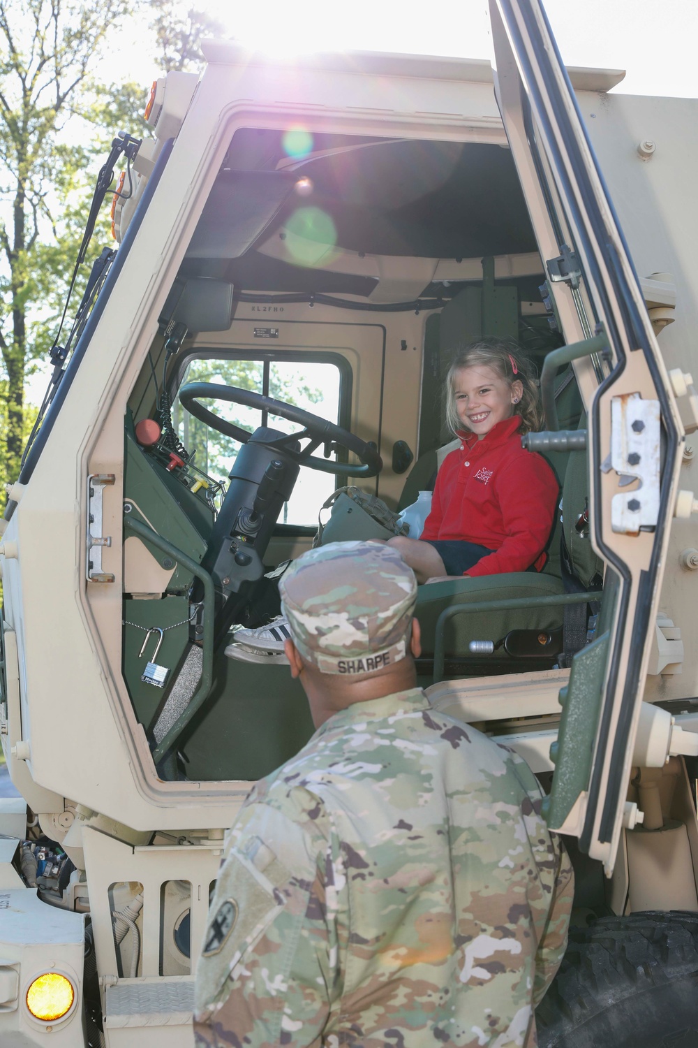 Teaching Kids How the Army Reserve Treats Boo-boos and Owies