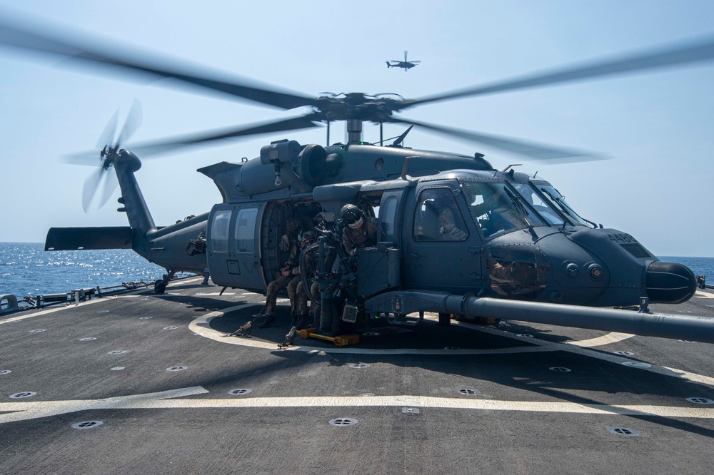 USS Paul Hamilton Helo Operations