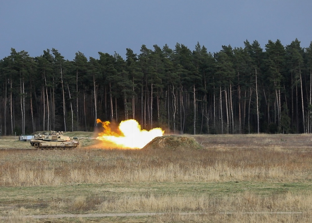 German Leopards and 1-9 CAV Apache Co. Abrams Tanks Charge the Field in Poland