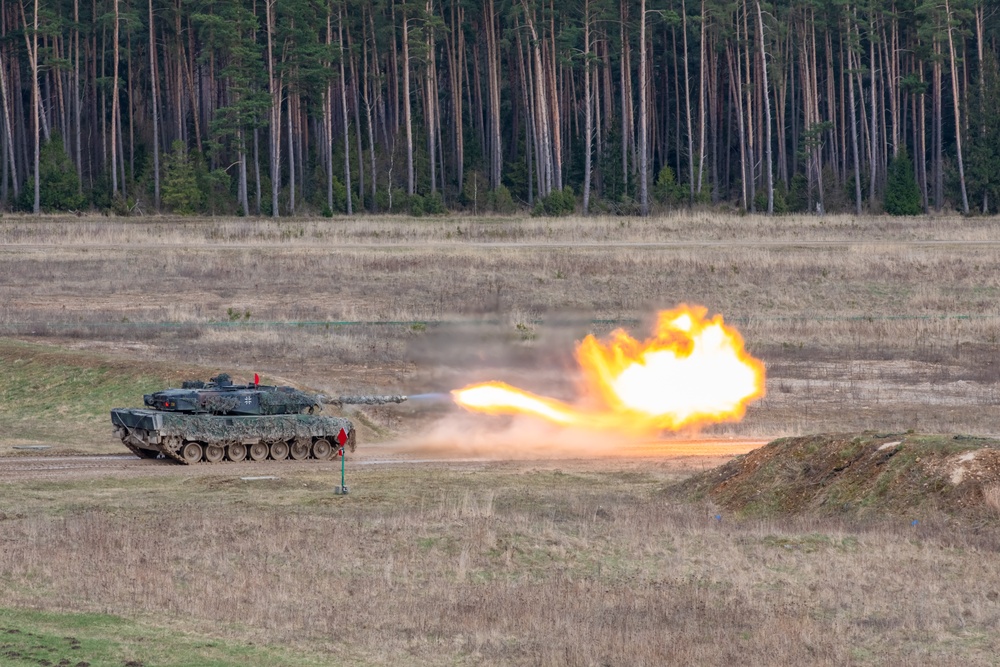 German Leopards and 1-9 CAV Apache Co. Abrams Tanks Charge the Field in Poland